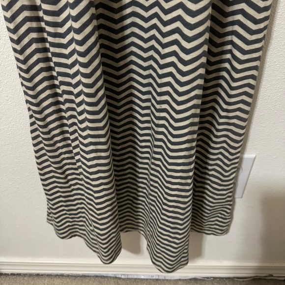 Roxy Drift on Chevron Maxi Dress Gray White Stripe Blue Shoulder Strap NWT-Small - Picture 4 of 9